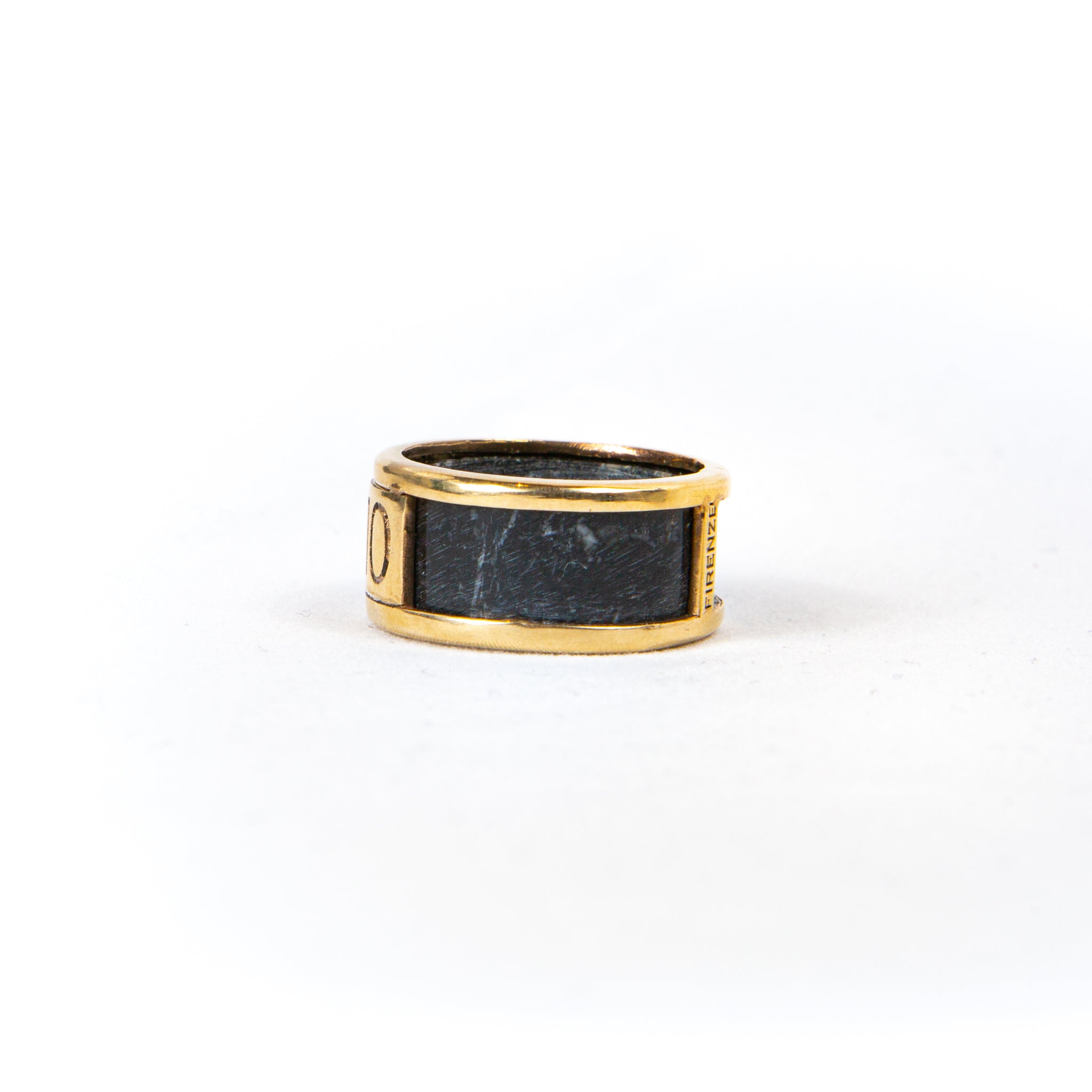 Anello marmo Vanesio Oro 18Kt